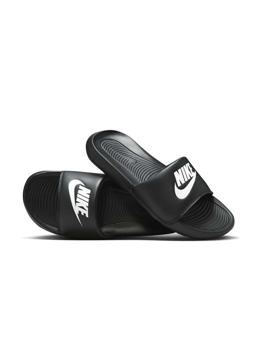 Nike slippers on myntra clearance