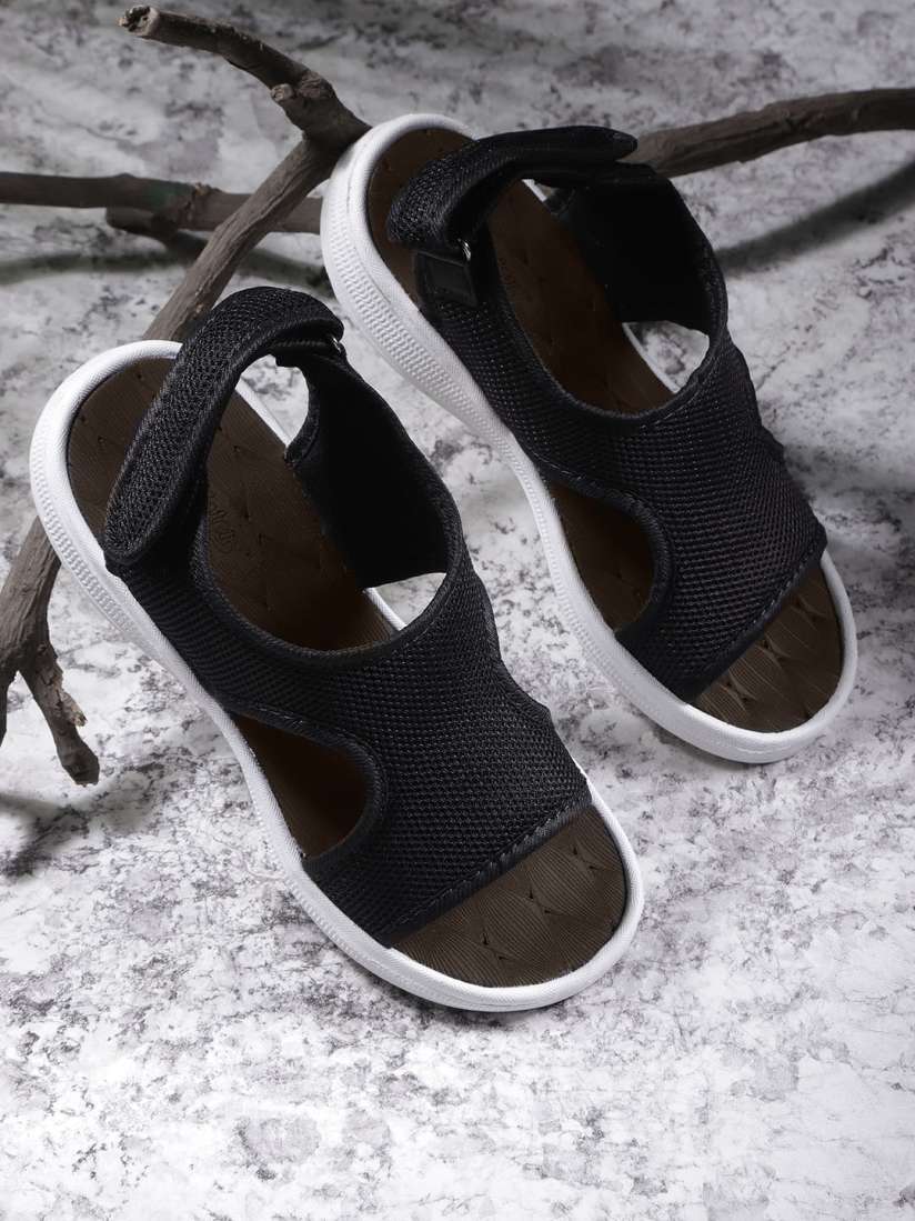 Roadster womens sandals deals