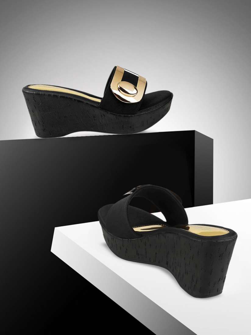 Catwalk wedges myntra sales