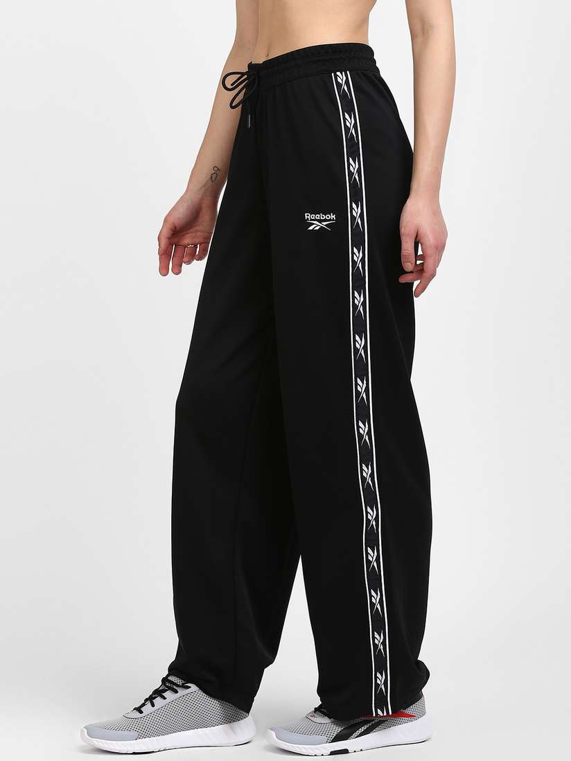 Buy Reebok Classic Women Black Solid Classics Foundation Wide