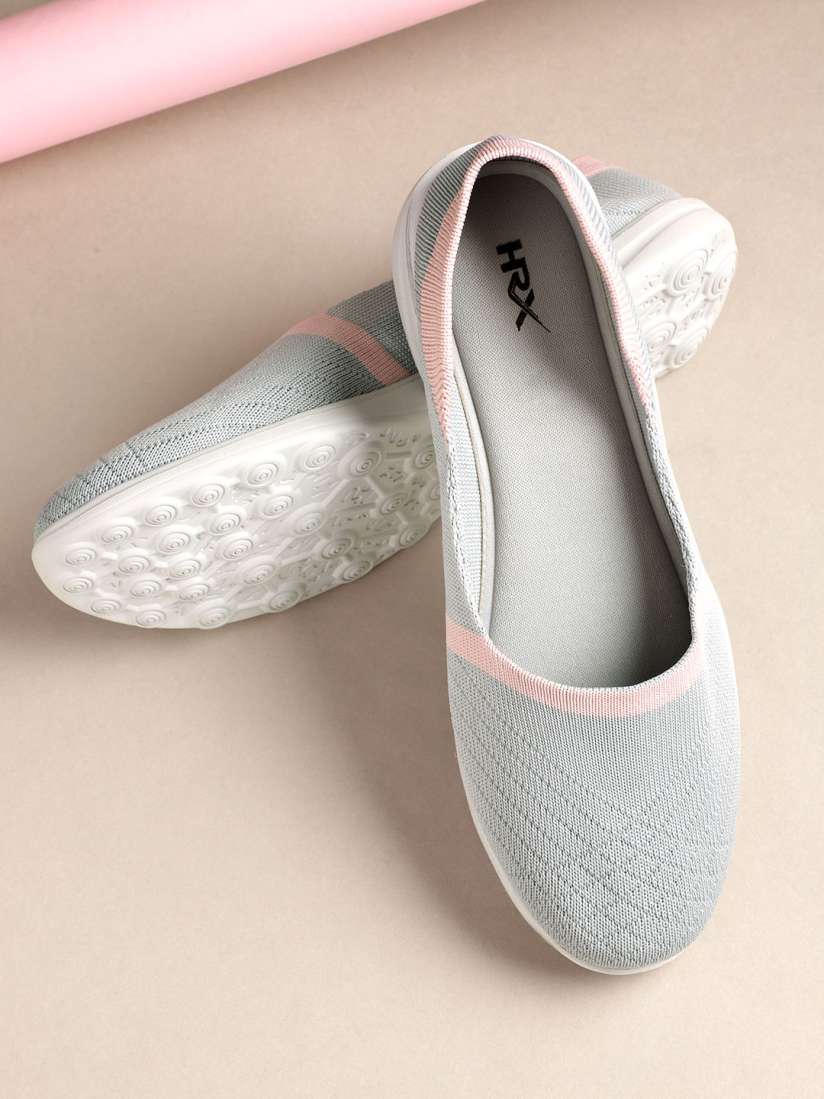 Softwalk ballerina store