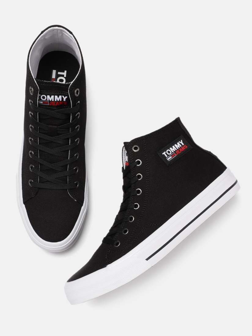 Tommy hilfiger shoes myntra top