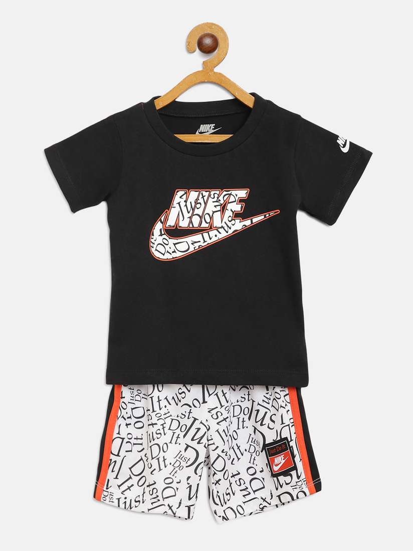 jd sports junior nike t shirts