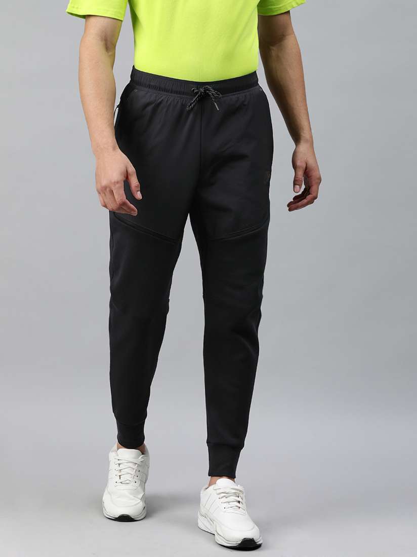 Nike joggers myntra top