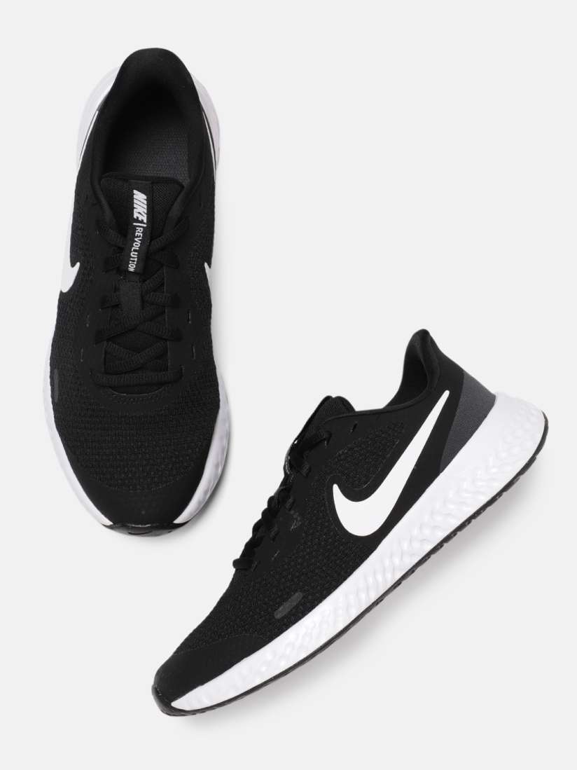 Nike revolution 5 running shoes myntra shop