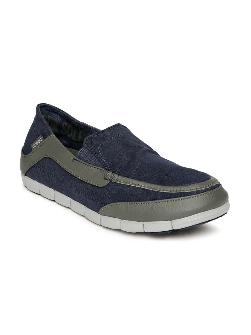 Buy Crocs Men Blue Grey Casual Shoes Casual Shoes for Men 1370484 Myntra