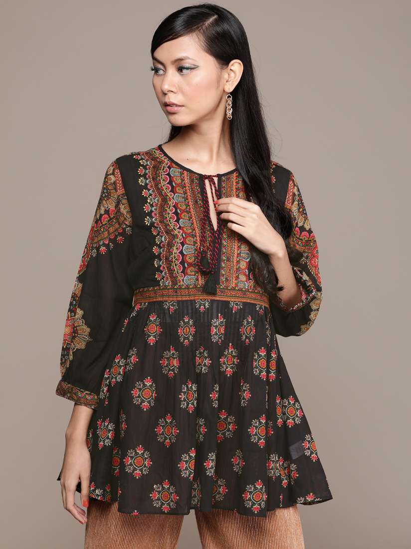 Womens kurtis on myntra discount
