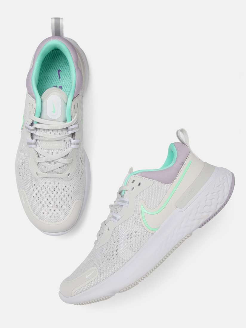 Nike react myntra clearance