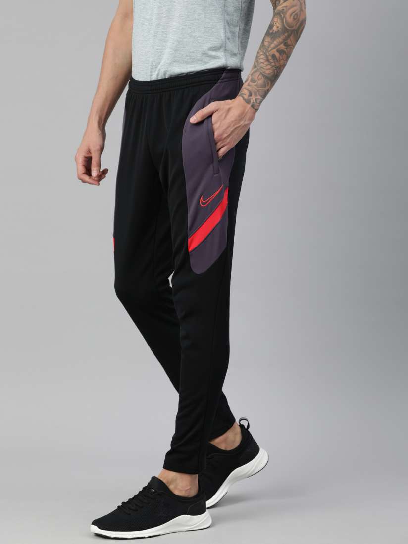 Nike pants myntra deals