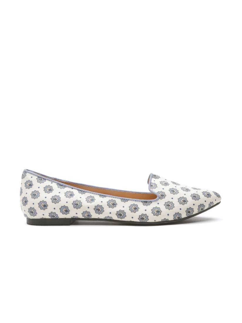 Floral print shoes forever 21 on sale