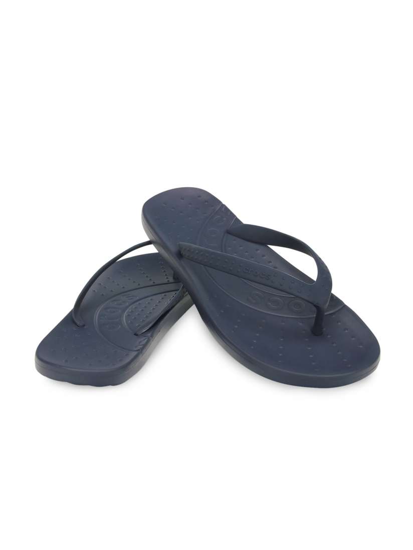 Crocs chawaii black flip flops store