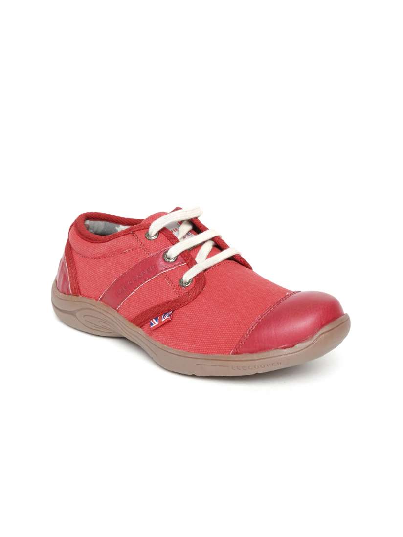 Lee cooper casual shoes myntra deals