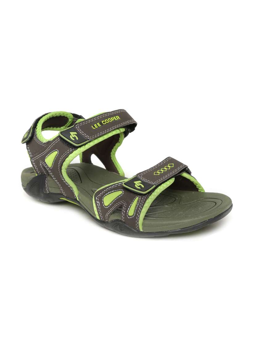 lee cooper sandals myntra