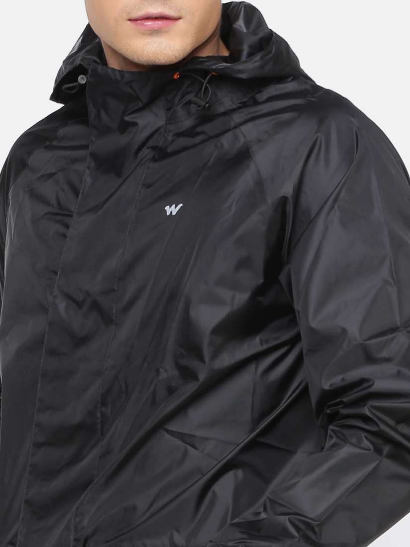 Wildcraft solid men's raincoat on sale