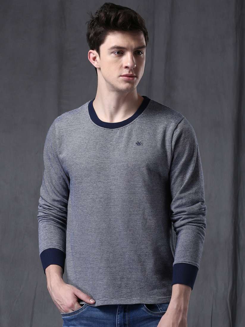 Navy striped sweatshirt hotsell