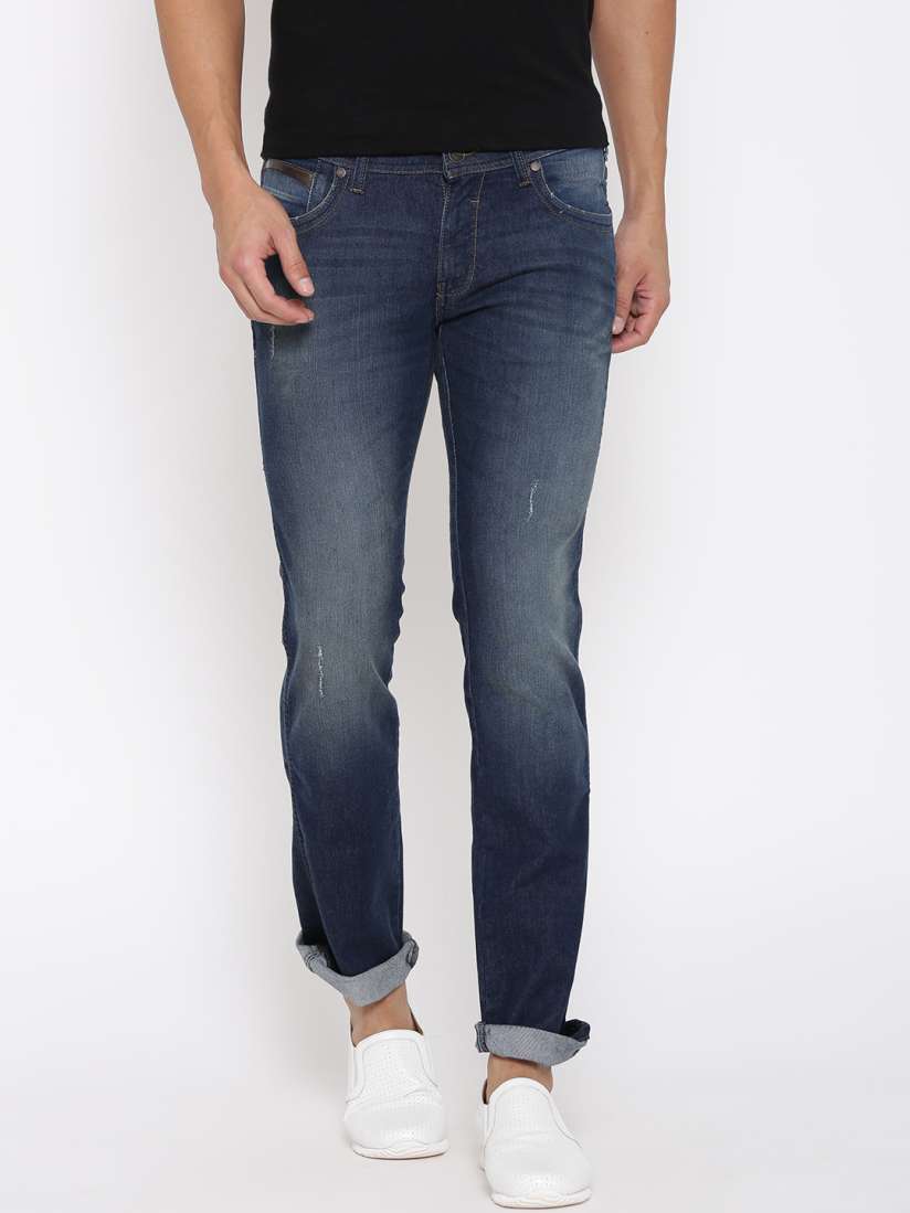 Wrangler skanders low rise slim fit narrow leg clearance