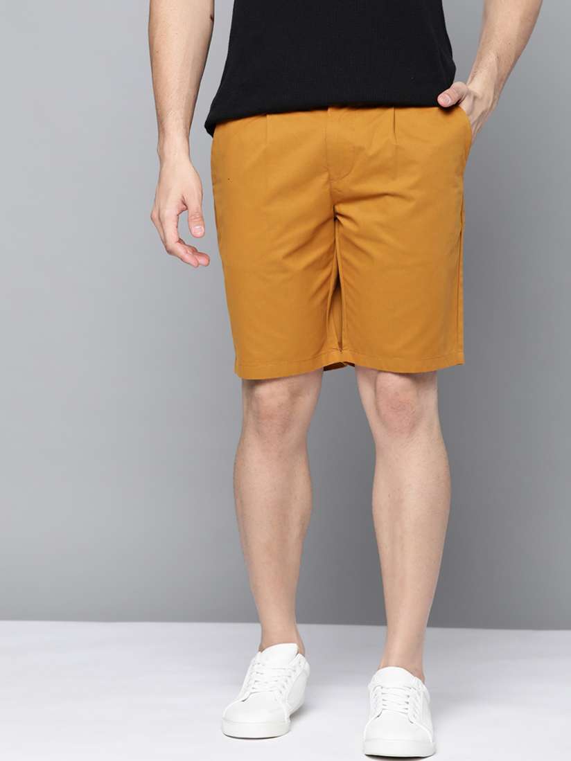 Mustard chino shorts store