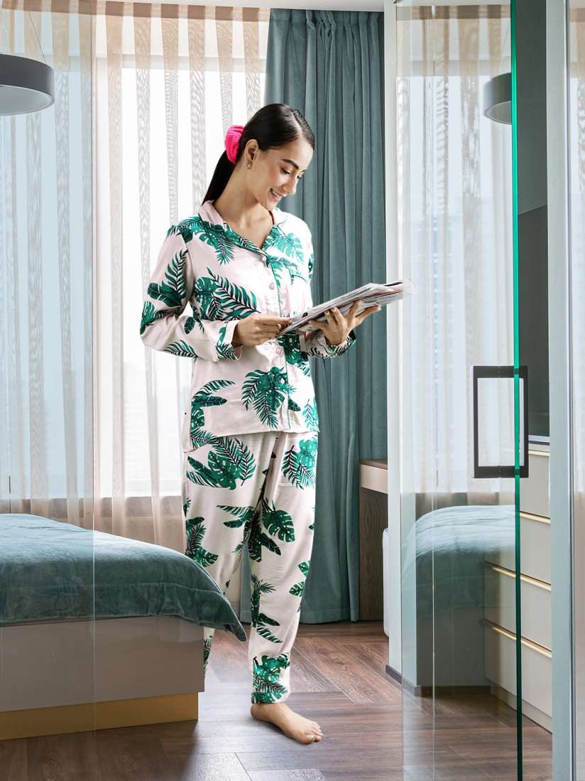 Night suits for ladies myntra 2025