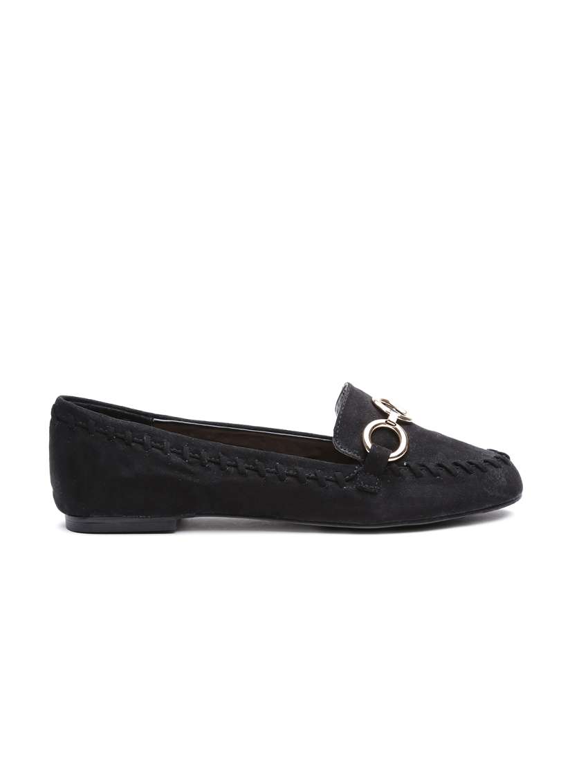 Buy FOREVER 21 Women Black Flat Shoes Flats for Women 1450061 Myntra
