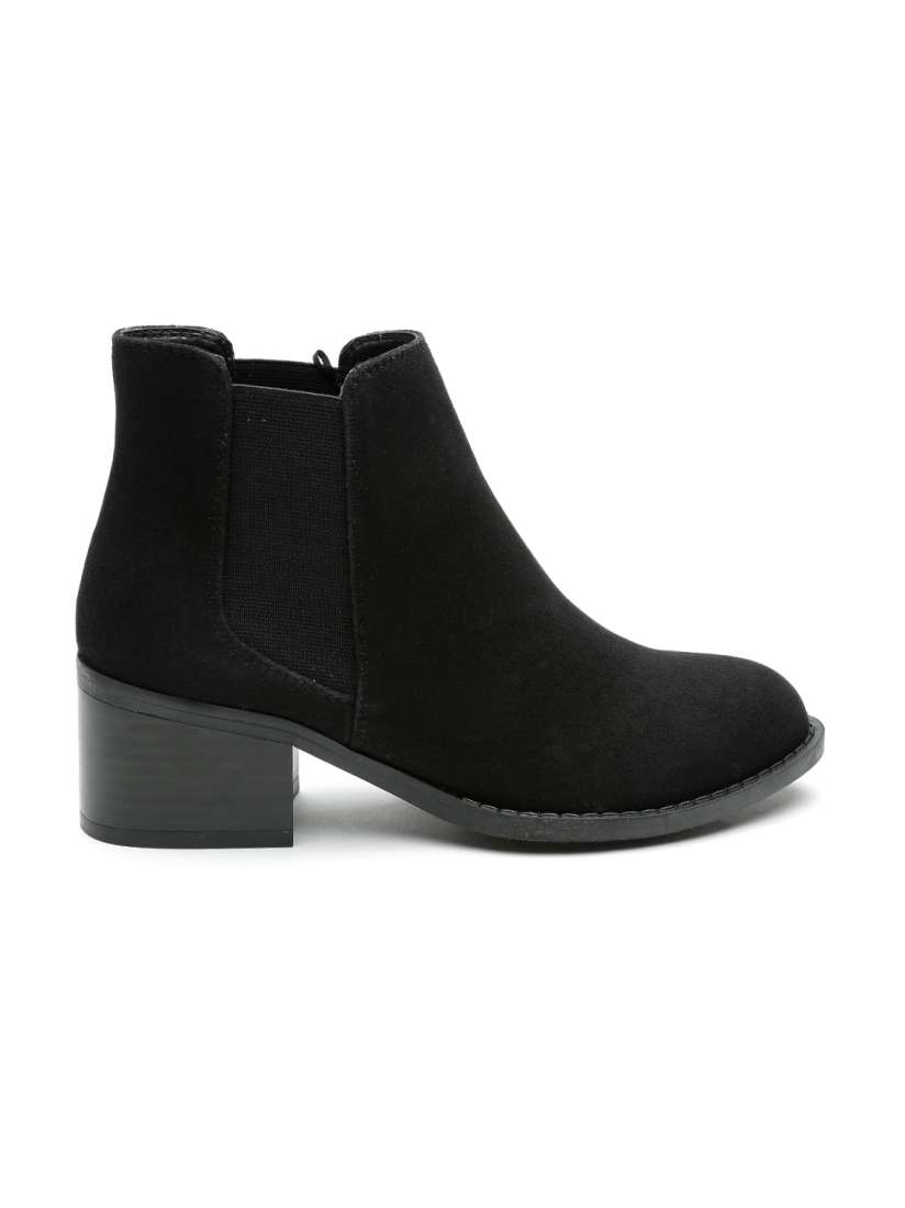 Forever 21 black suede boots hotsell