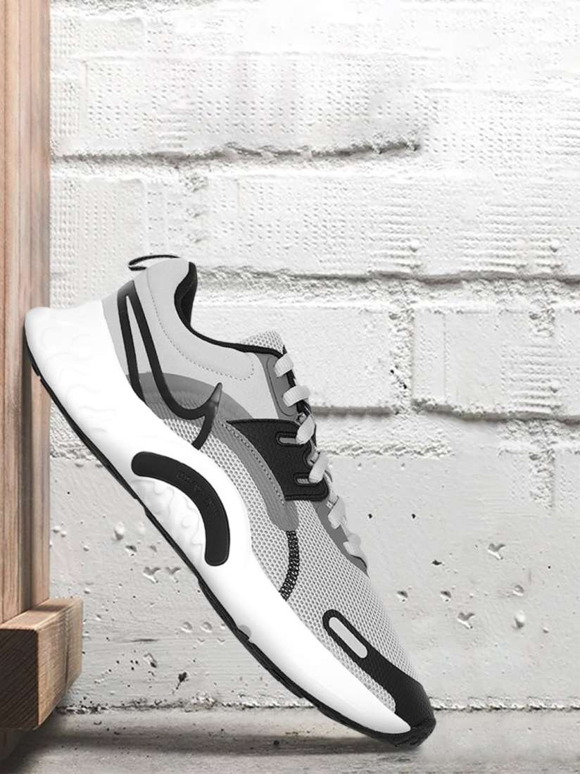 Buy Nike Men Grey Black Renew Retaliation TR 3 Gym Shoes Sports Shoes for Men 14528402 Myntra