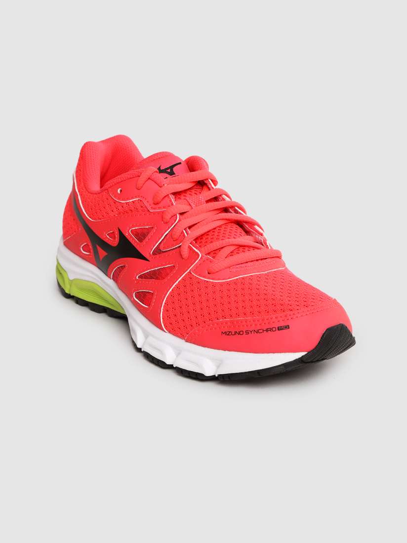 Mizuno shoes myntra top