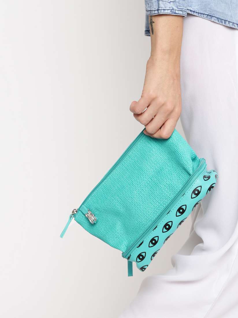 Baggit makeup pouch discount