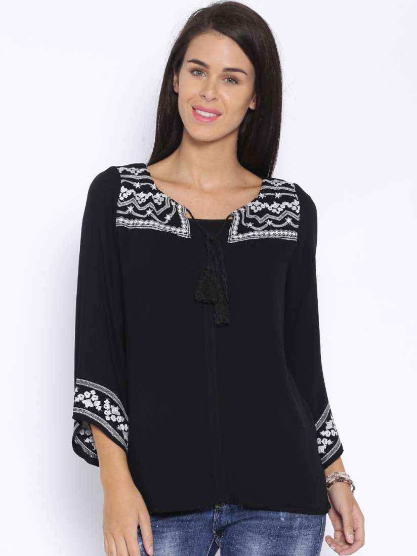 Jeans tops myntra cheap