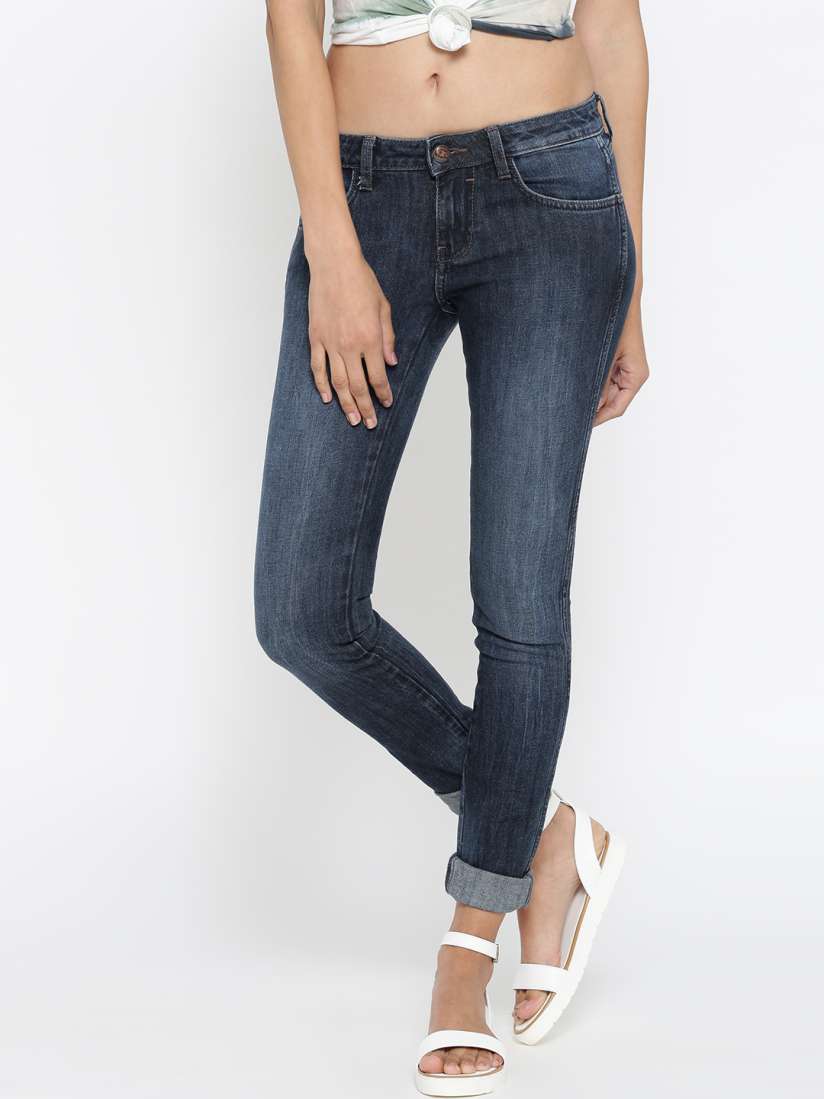Wrangler jeggings top