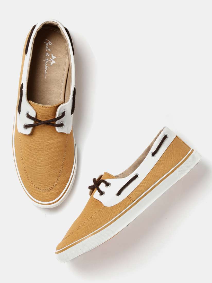 Mast and harbour boat shoes deals