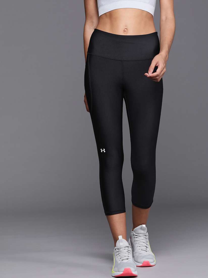 Buy UNDER ARMOUR Women Black HeatGear Armour No Slip Waistband Capris Capris for Women 14648044 Myntra