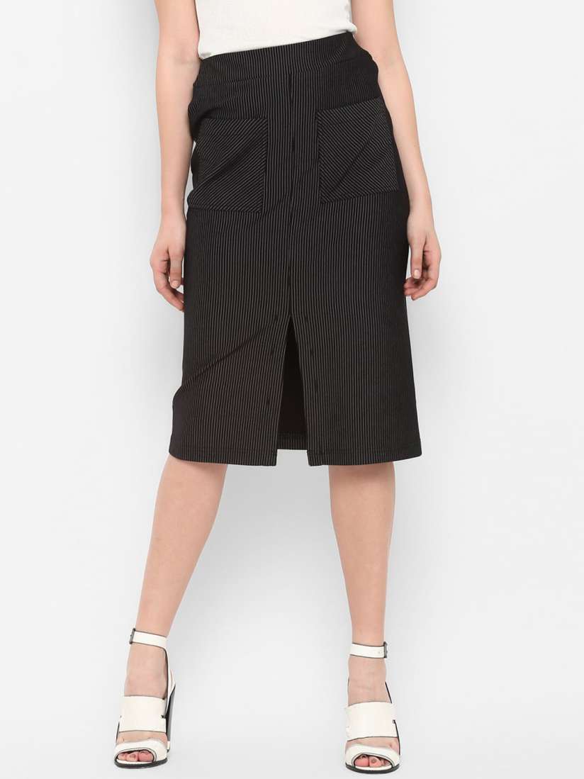 Women's black and white striped pencil skirt hotsell