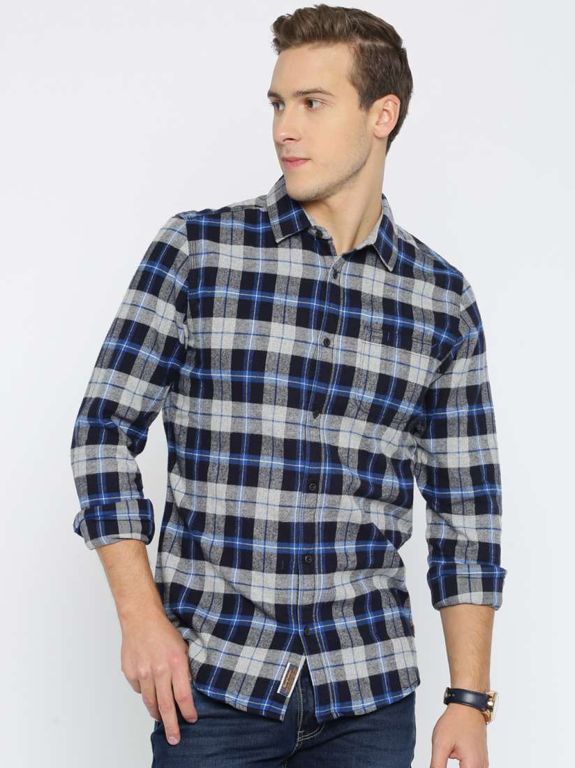 Myntra clothing men store