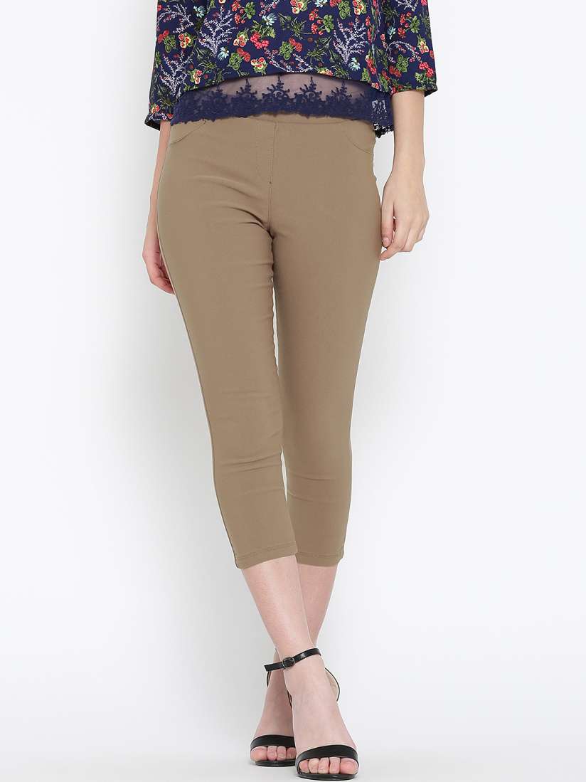 Petite khaki capris online