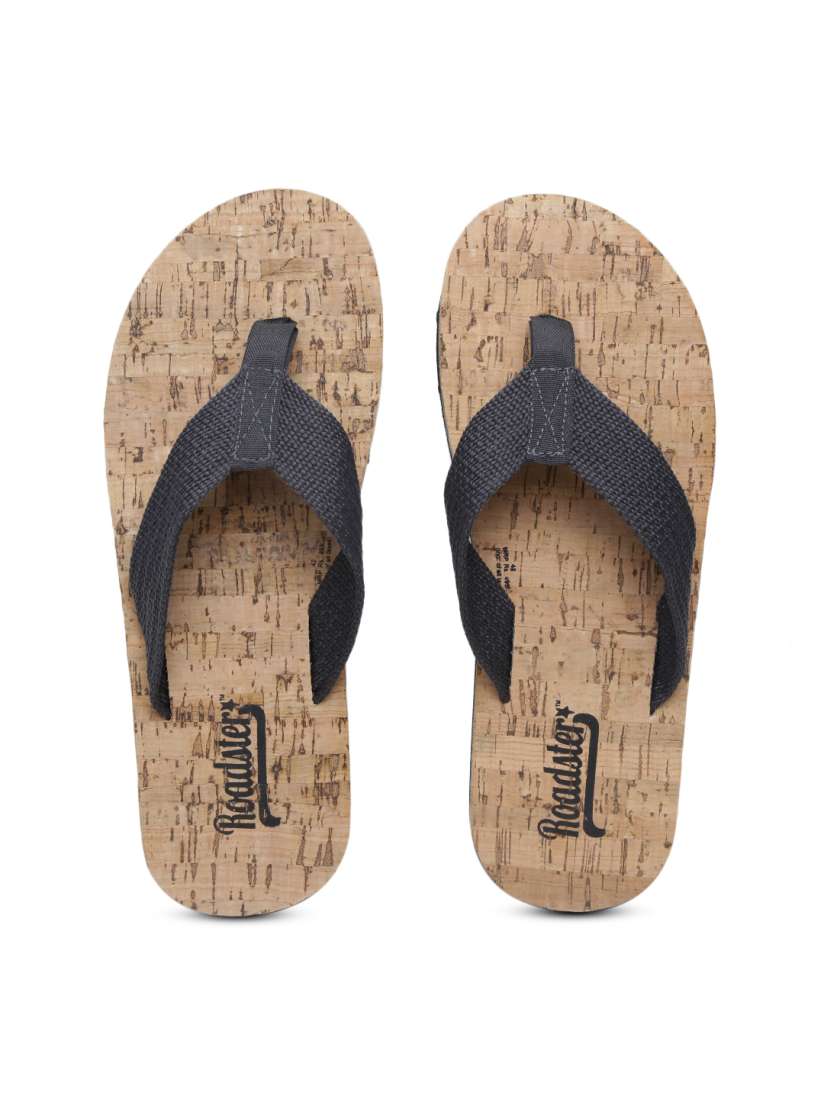 Buy Roadster Men Charcoal Grey Textured Flip Flops Flip Flops for Men 1510012 Myntra