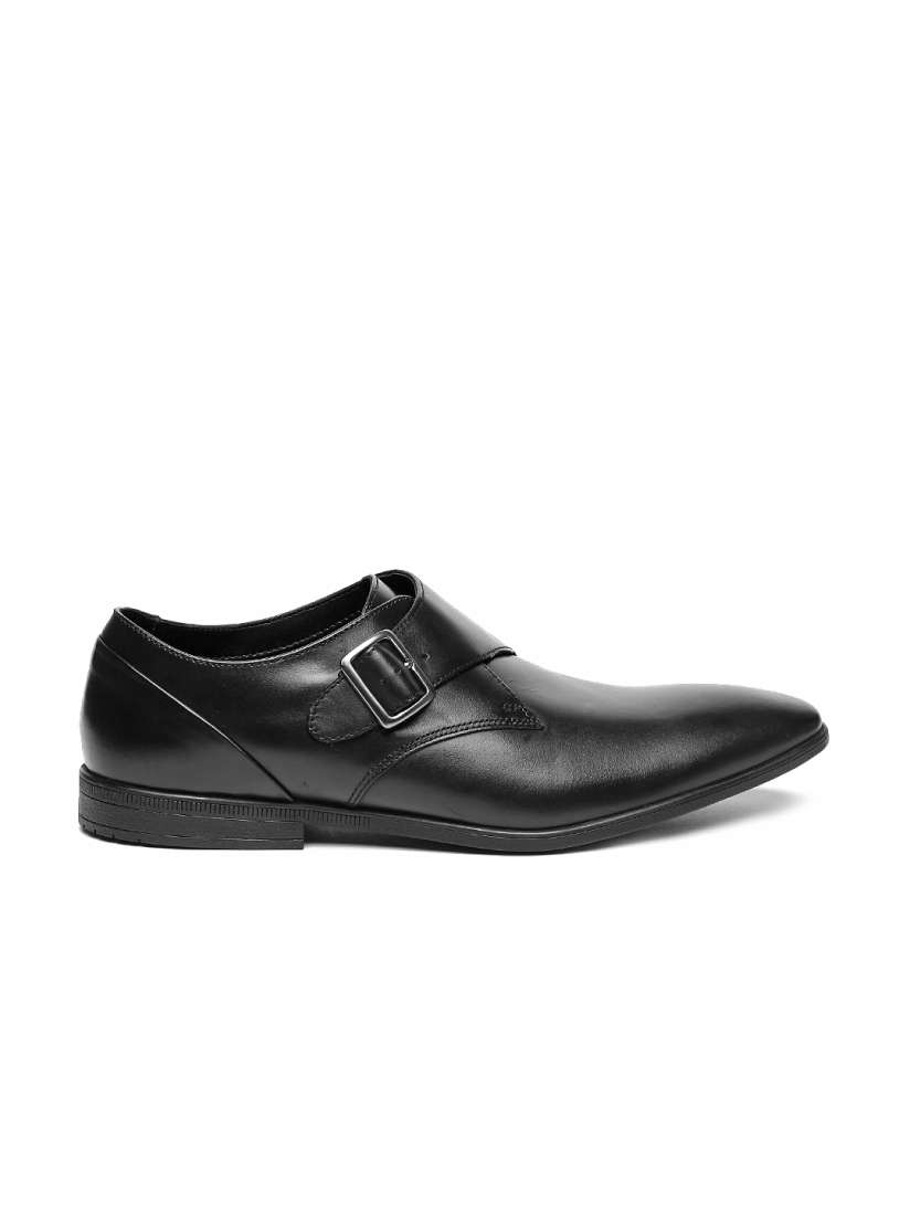 Myntra clarks shop