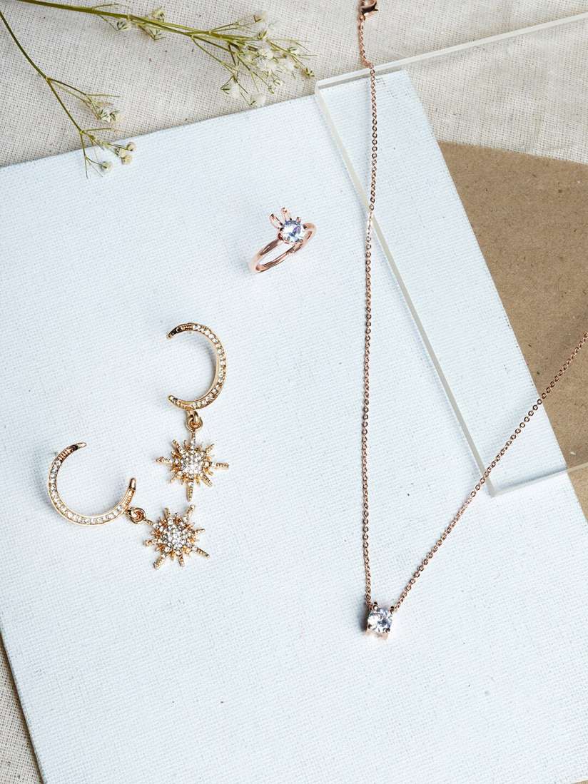 Buy JOKER WITCH Rose Gold Plated White Stone Studded Jewellery Set Jewellery Set for Women 15149004 Myntra
