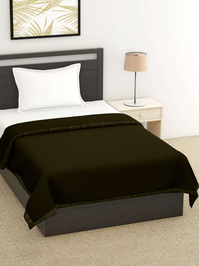Bombay dyeing blanket single bed discount