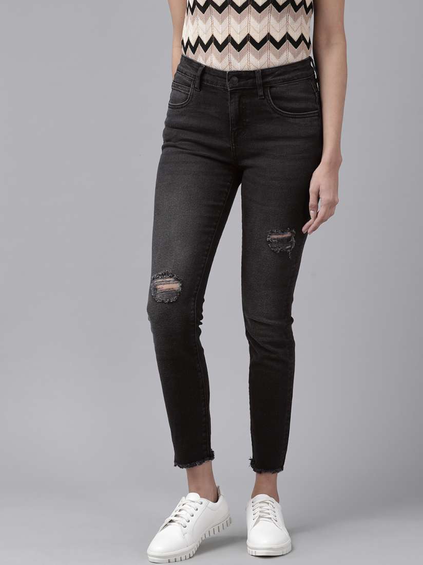 Buy Vero Moda Women Black Skinny Fit High Rise Mildly Distressed Light Fade Stretchable Jeans Jeans for Women 15237488 Myntra