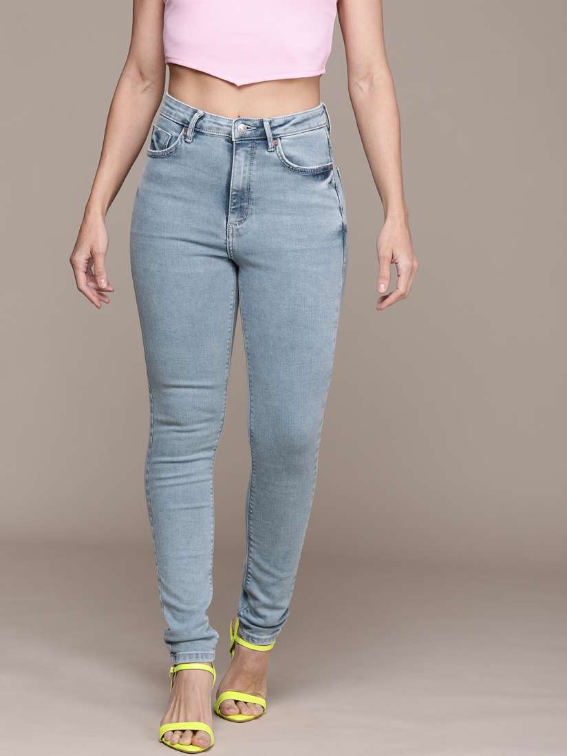 Noa jeans store