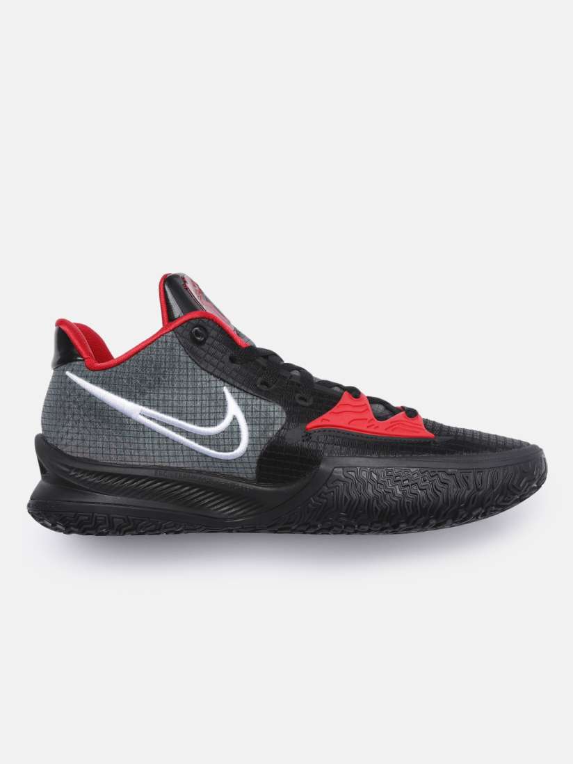 Kyrie 4 myntra clearance