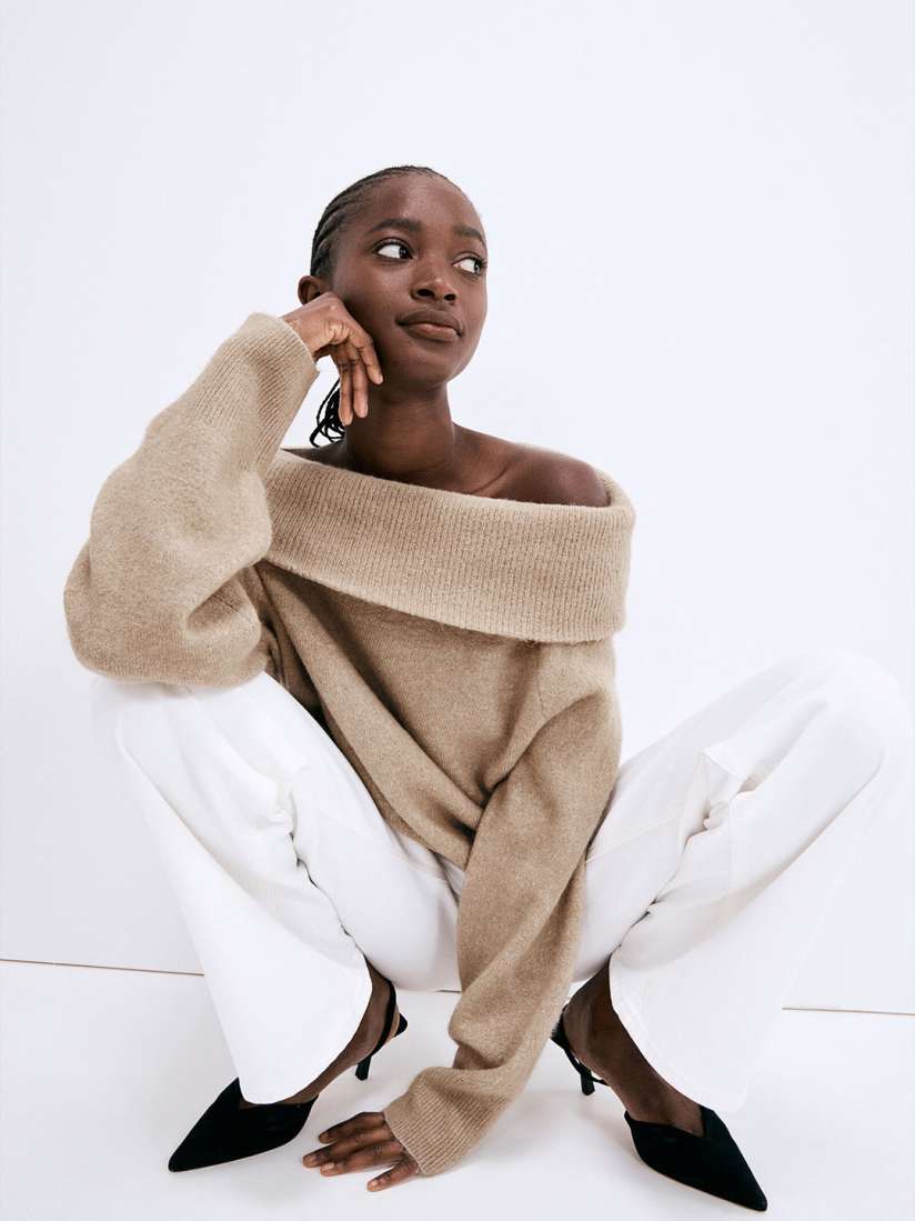 Womens beige jumper deals