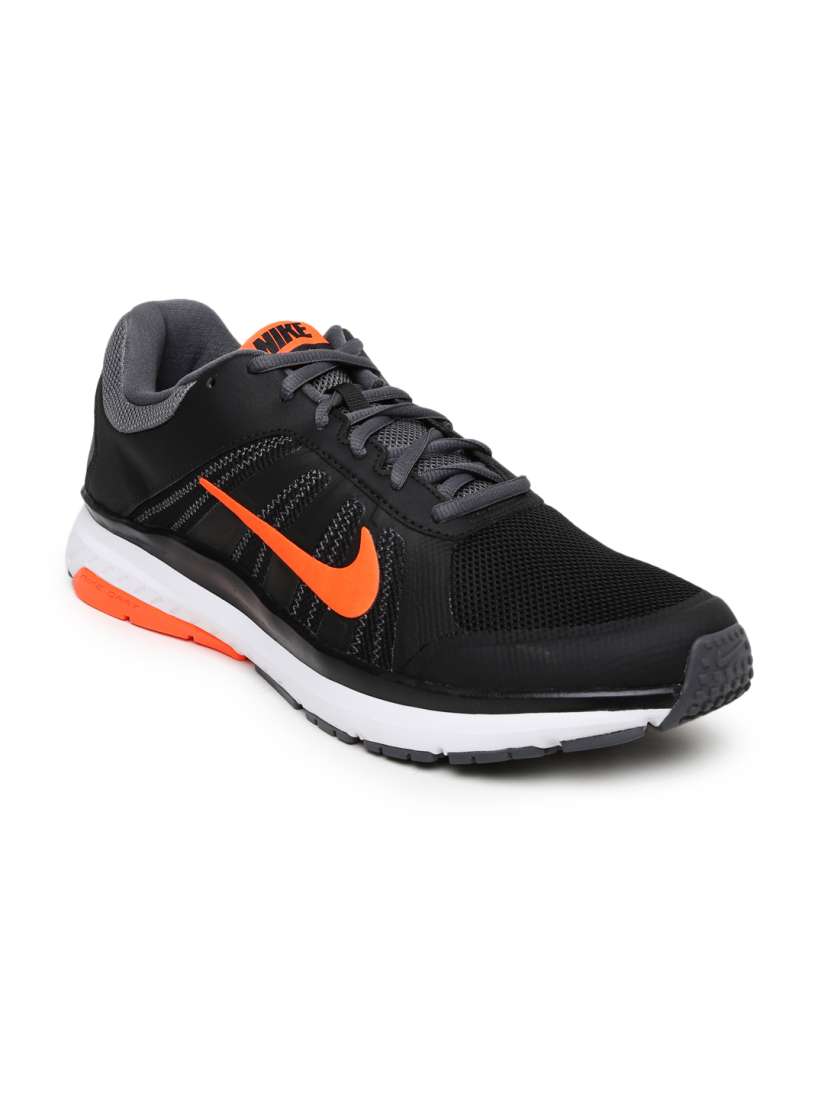 Buy Nike Men Black Dart 12 MSL Running Shoes Sports Shoes for Men 1547908 Myntra