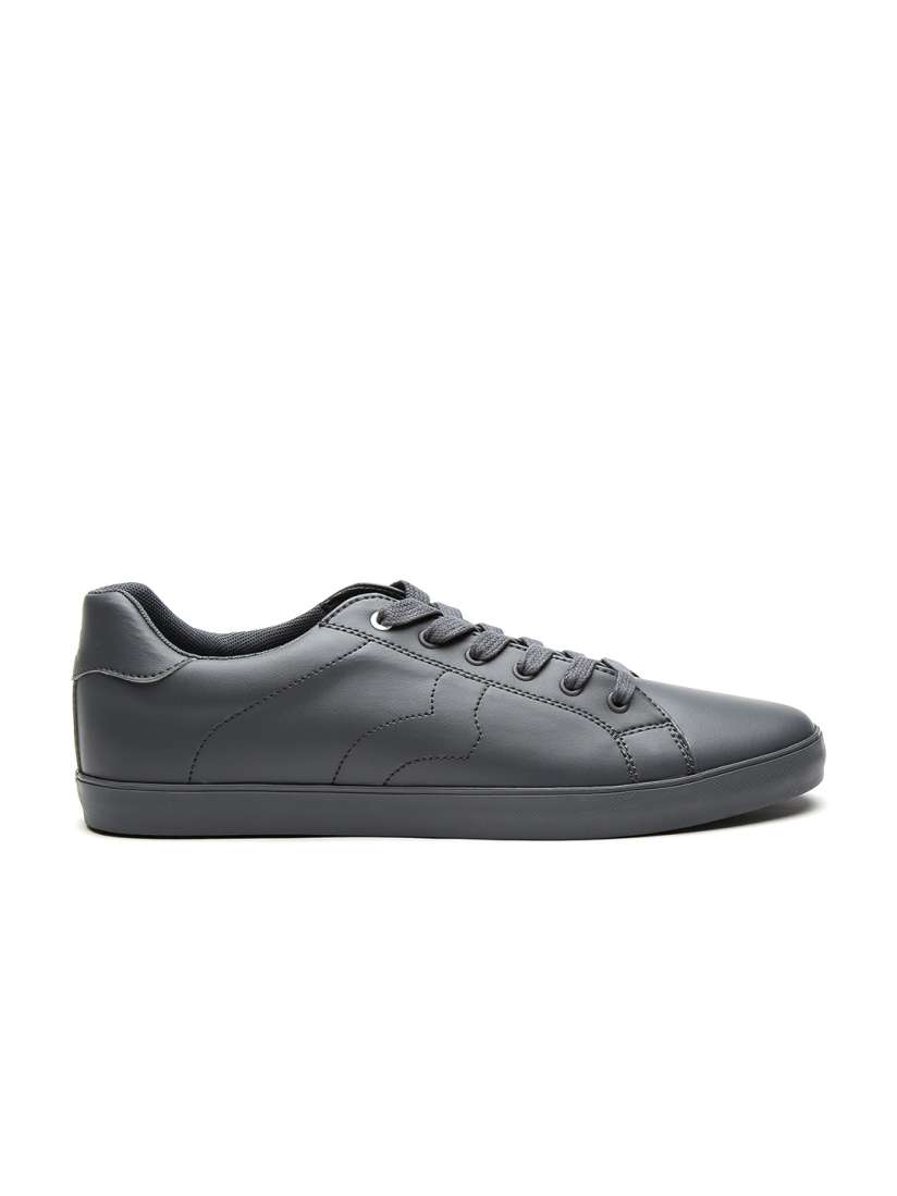 United colors of benetton grey sneakers hot sale