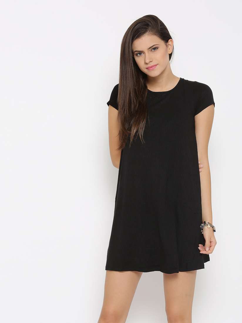 Buy FOREVER 21 Women Black Self Design A Line Dress Dresses for Women 1552369 Myntra