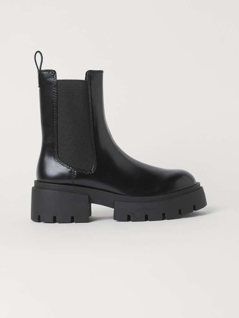 Buy H M Women Black Platform Chelsea Boots Boots for Women 15546088 Myntra