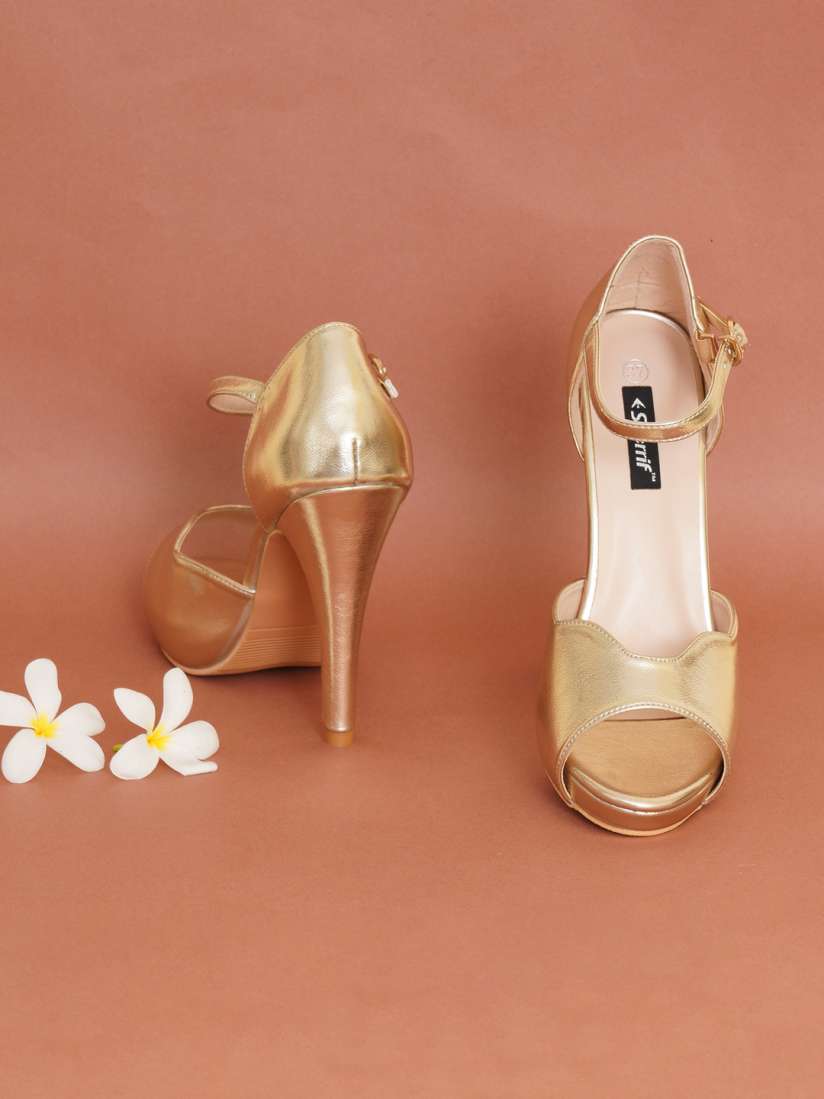 Golden heels myntra best sale