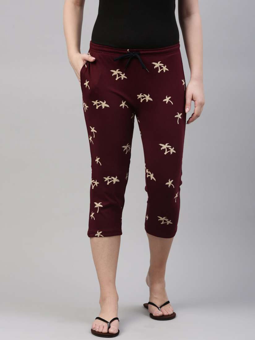 Relaxed fit capris discount