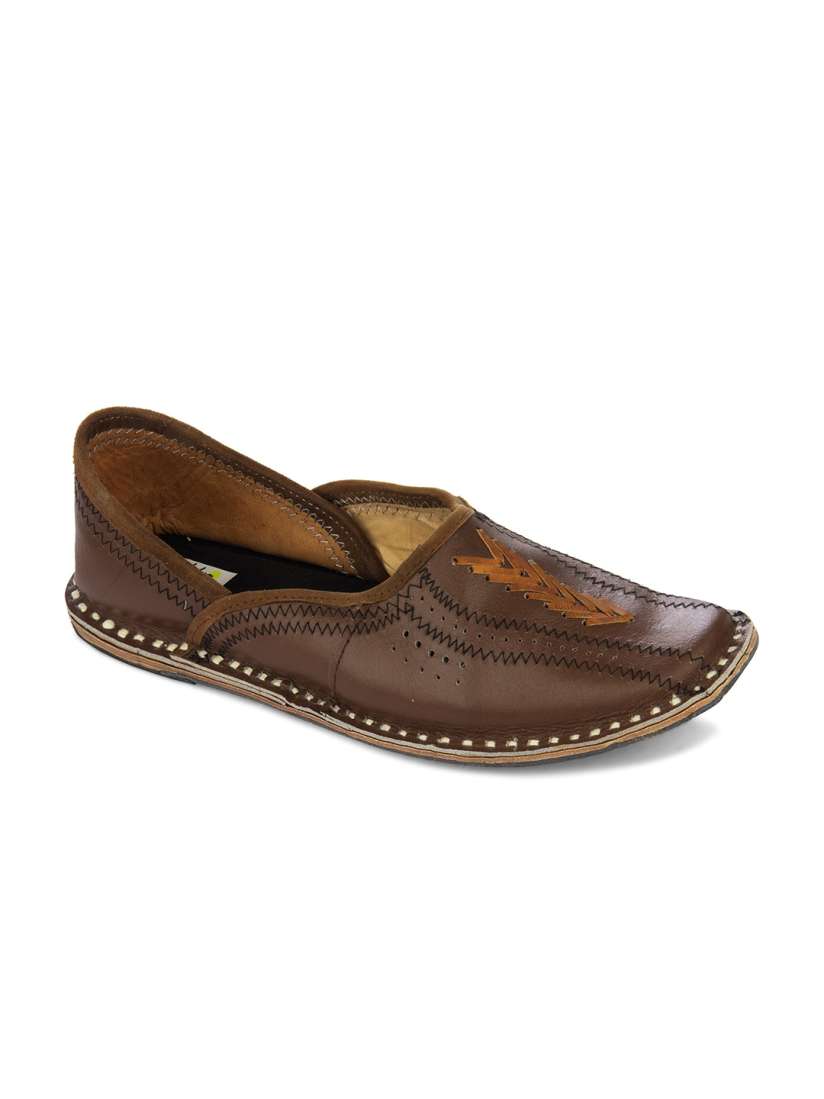 Mojari myntra on sale