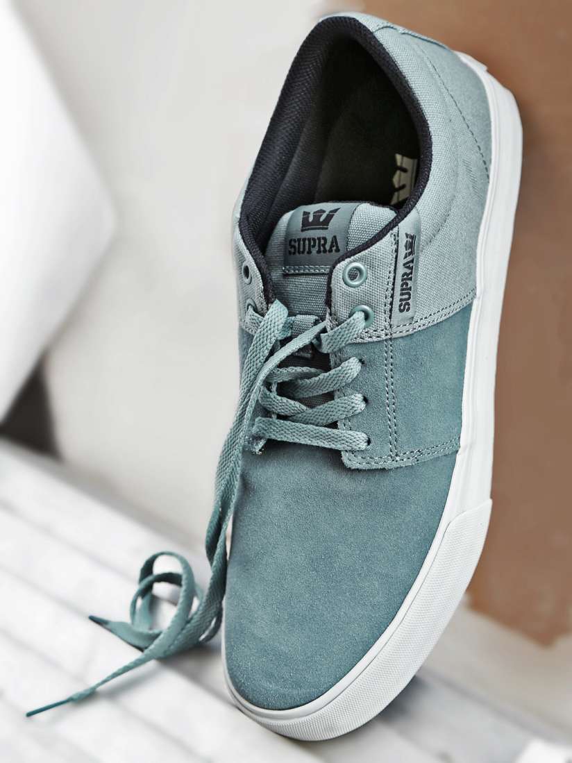 Supra mens stacks skate shoe discount